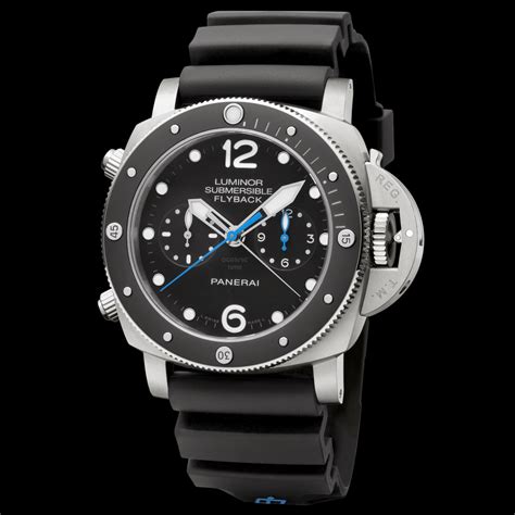 panerai luminor submersible 1950 3 days chrono flyback automatic titanio|luminor submersible 1950 price.